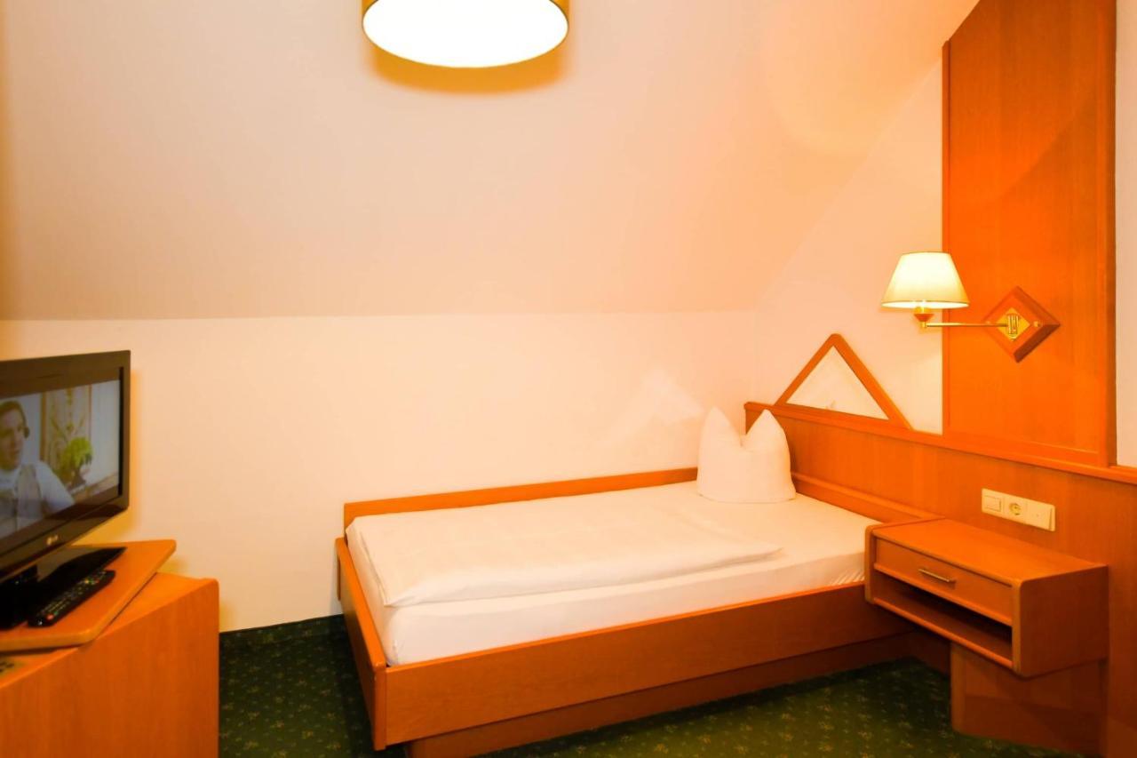 Hotel Jerolitsch Krumpendorf Eksteriør bilde